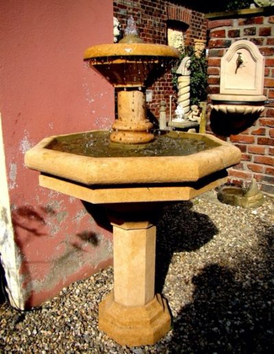 Pfälzer Brunnen Werkstatt Säulenbrunnen No.55